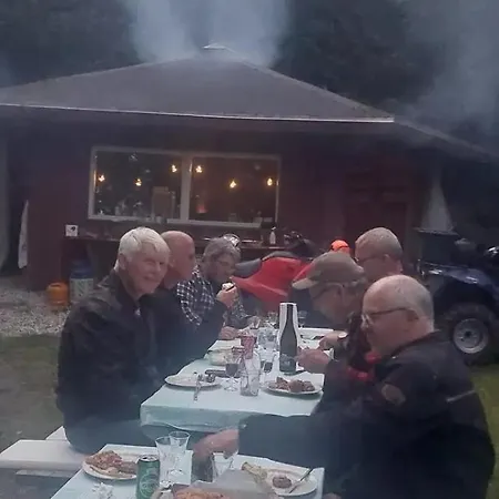 Balhytten Djursland - 5 Ha Skov M Balhytte Og Shelters * Randers